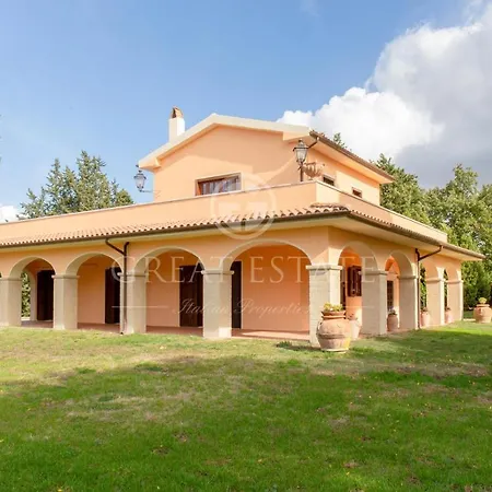 Villa La Doganella *